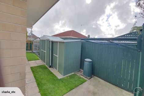Photo of property in 24 Devon Street, Levin, 5510