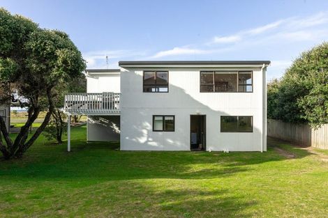 Photo of property in 112 Broadway Road, Waihi Beach, 3611