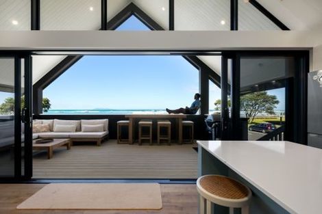 Photo of property in 10b Beach Road, Waihi Beach, 3611