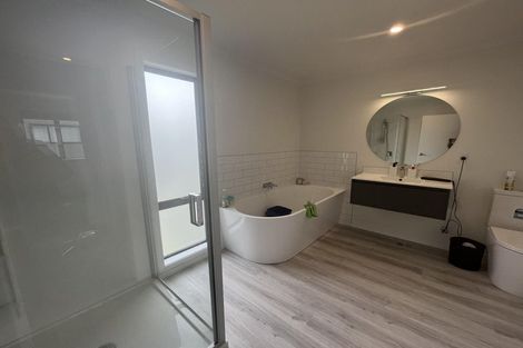 Photo of property in 11 Betty Boyes Street, Wallaceville, Upper Hutt, 5018