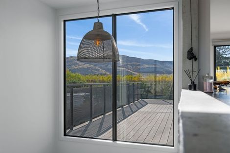 Photo of property in 22 Silverstone Drive, Cromwell, 9384