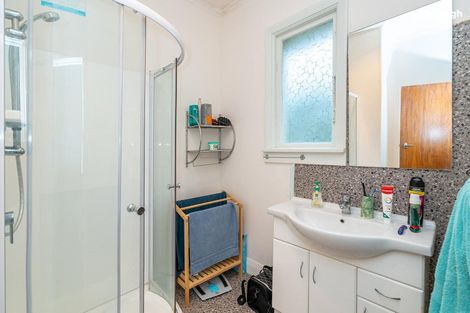 Photo of property in 35 Easther Crescent, Kew, Dunedin, 9012