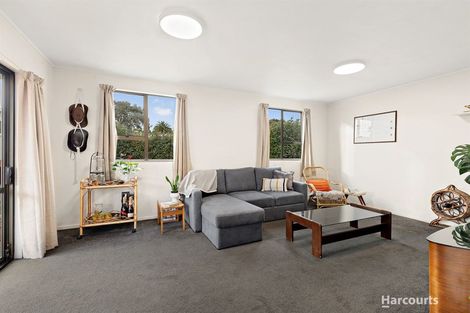 Photo of property in 1 Fernleigh Avenue, Waiuku, 2123