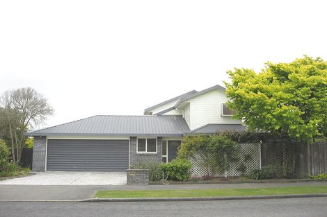 Photo of property in 29 Radiata Avenue, Parklands, Christchurch, 8083