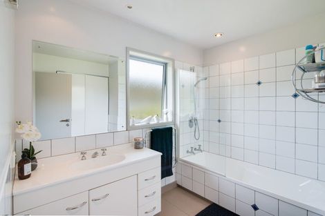 Photo of property in 28 Mcbride Street, Frankton, Queenstown, 9300