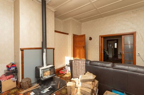 Photo of property in 14 Trafalgar Street, Dannevirke, 4930