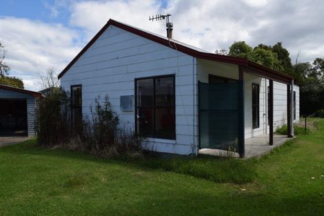 Photo of property in 4 Allens Lane, Clive, 4102