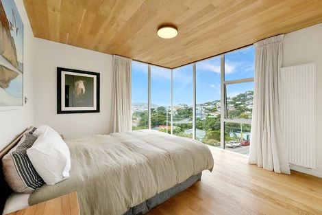 Photo of property in 6 Crawford Road, Kilbirnie, Wellington, 6022