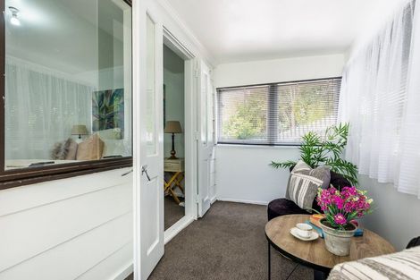 Photo of property in 90 Monarch Avenue, Hillcrest, Auckland, 0627
