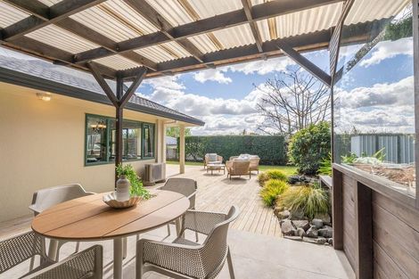Photo of property in 9 Tupare Heights, Pyes Pa, Tauranga, 3112