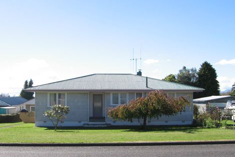 Photo of property in 5 Churchill Street, Putaruru, 3411