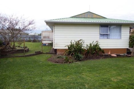 Photo of property in 32 Barton Street, Marton, 4710