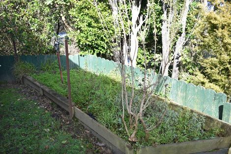 Photo of property in 22 John Street, Stokes Valley, Lower Hutt, 5019