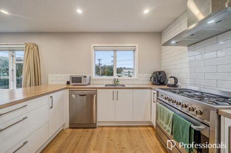 Photo of property in 2 Short Street, Wainuiomata, Lower Hutt, 5014