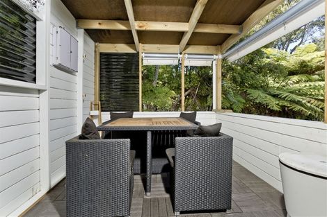 Photo of property in 7e Fernwood Grove, Bayview, Auckland, 0629