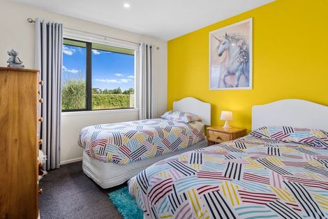 Photo of property in 9 Ruapai Drive, Levin, 5571