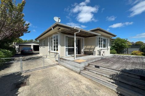 Photo of property in 75 Guy Avenue, Takaro, Palmerston North, 4410
