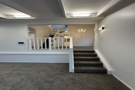 Photo of property in 1/3 Miraka Place, Birkenhead, Auckland, 0626