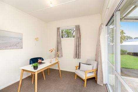 Photo of property in 24 Tokomaru Street, Welbourn, New Plymouth, 4312