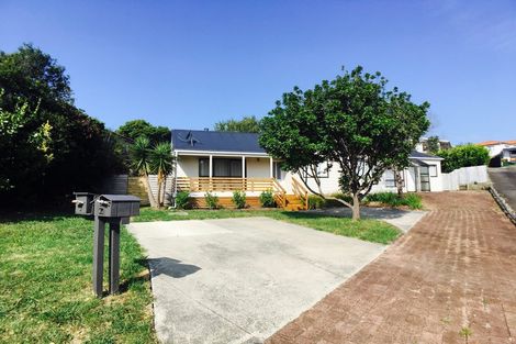 Photo of property in 6 Marendellas Drive, Bucklands Beach, Auckland, 2014