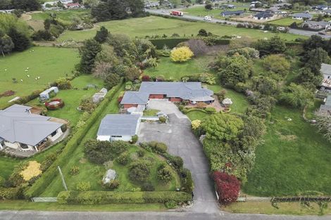 Photo of property in 53 Railway Terrace, Ohau, Levin, 5570