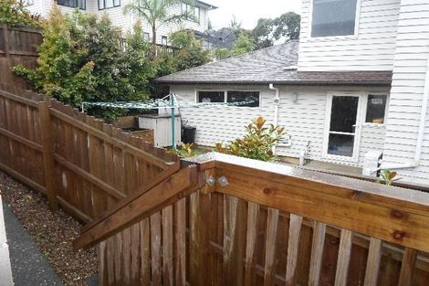 Photo of property in 86 Rising Parade, Fairview Heights, Auckland, 0632