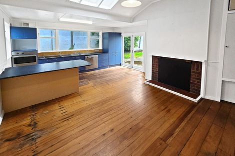 Photo of property in 3 Chesterton Street, Johnsonville, Wellington, 6037