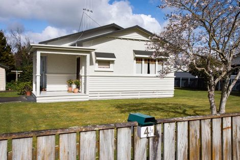 Photo of property in 4 Trafalgar Street, Dannevirke, 4930