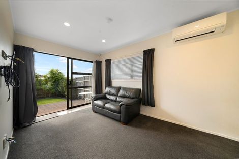 Photo of property in 14/85 Edmonton Road, Henderson, Auckland, 0612