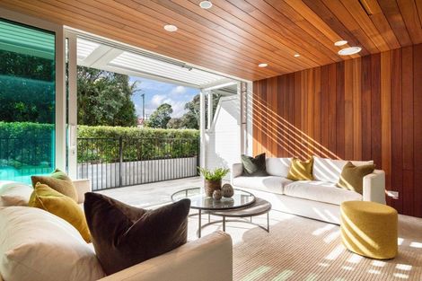 Photo of property in 106/20 Omana Road, Milford, Auckland, 0620