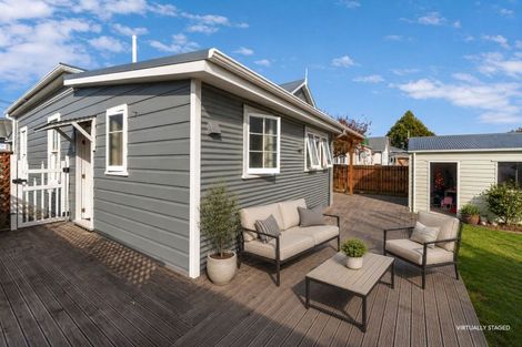 Photo of property in 22 Seddon Street, Levin, 5510