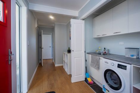 Photo of property in 141 Karioitahi Road, Waiuku, 2683