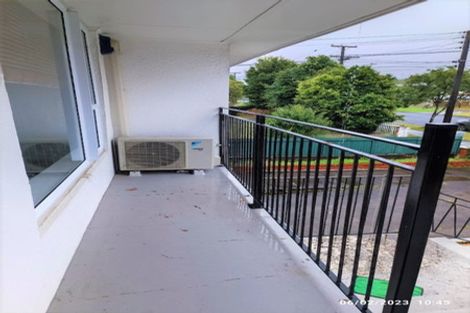 Photo of property in 22 Ferndale Road, Mount Wellington, Auckland, 1060