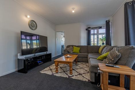Photo of property in 98 Wood Street, Takaro, Palmerston North, 4410