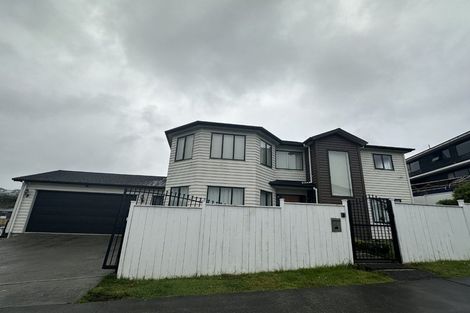 Photo of property in 2 Crompton Place, Orewa, 0931