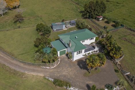Photo of property in 2787a Tapu Coroglen Road, Coroglen, Whitianga, 3591