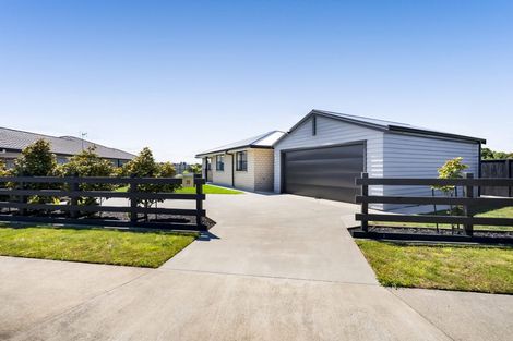 Photo of property in 20 Papawhero Drive, Bell Block, New Plymouth, 4312