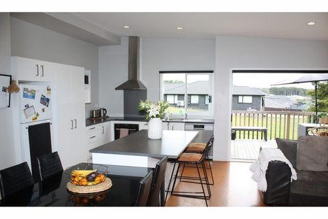 Photo of property in 60 Pebble Beach Boulevard, Te Kamo, Whangarei, 0112