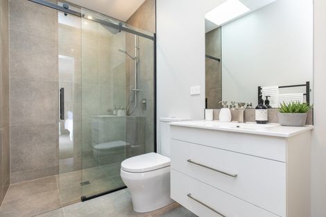 Photo of property in 85 Helenslee Road, Pokeno, 2472