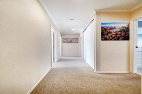 Photo of property in 37 Nearco Street, Randwick Park, Auckland, 2105