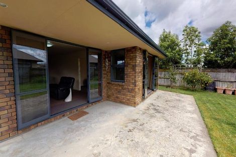 Photo of property in 16 Masefield Terrace, Kelvin Grove, Palmerston North, 4414