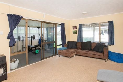 Photo of property in 21 Haldane Street, Elgin, Gisborne, 4010