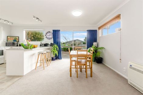 Photo of property in 9a Belvedere Avenue, Waikanae, 5036