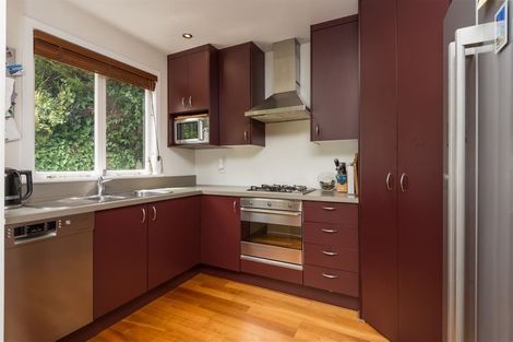 Photo of property in 108 Dyers Pass Road, Cashmere, Christchurch, 8022