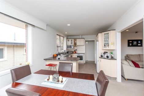 Photo of property in 25 Rimu Street, Inglewood, 4330