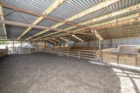 Photo of property in 2472 Opaki Kaiparoro Road, Eketahuna, 4994