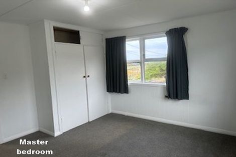 Photo of property in 12 Whangaimoana Beach Road, Whangaimoana, Featherston, 5772