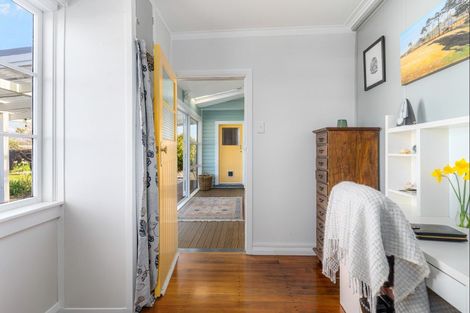 Photo of property in 68 Norbiton Road, Foxton, 4814