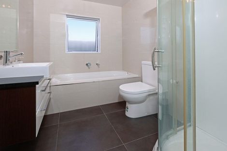 Photo of property in 7 Nirmal Place, Sunnyvale, Auckland, 0612