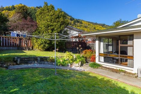Photo of property in 162c Waikawa Road, Picton, 7220